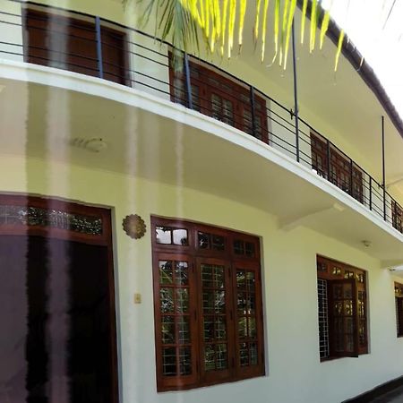 Bed and Breakfast La Sachara Kandy Exterior foto
