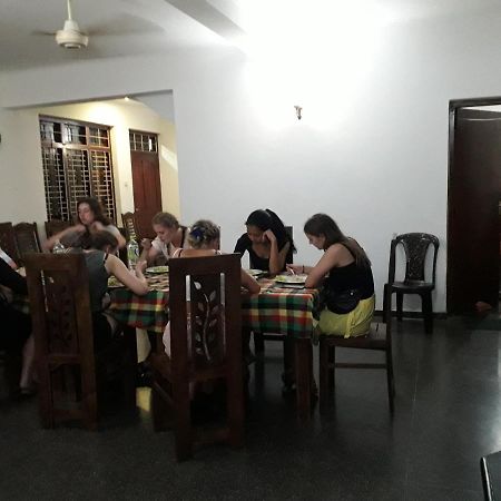 Bed and Breakfast La Sachara Kandy Exterior foto