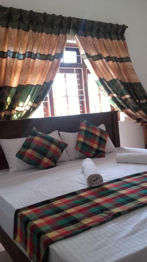 Bed and Breakfast La Sachara Kandy Exterior foto