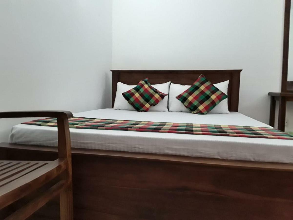 Bed and Breakfast La Sachara Kandy Exterior foto